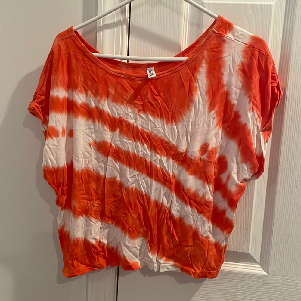 The Tee shop-VS shirt